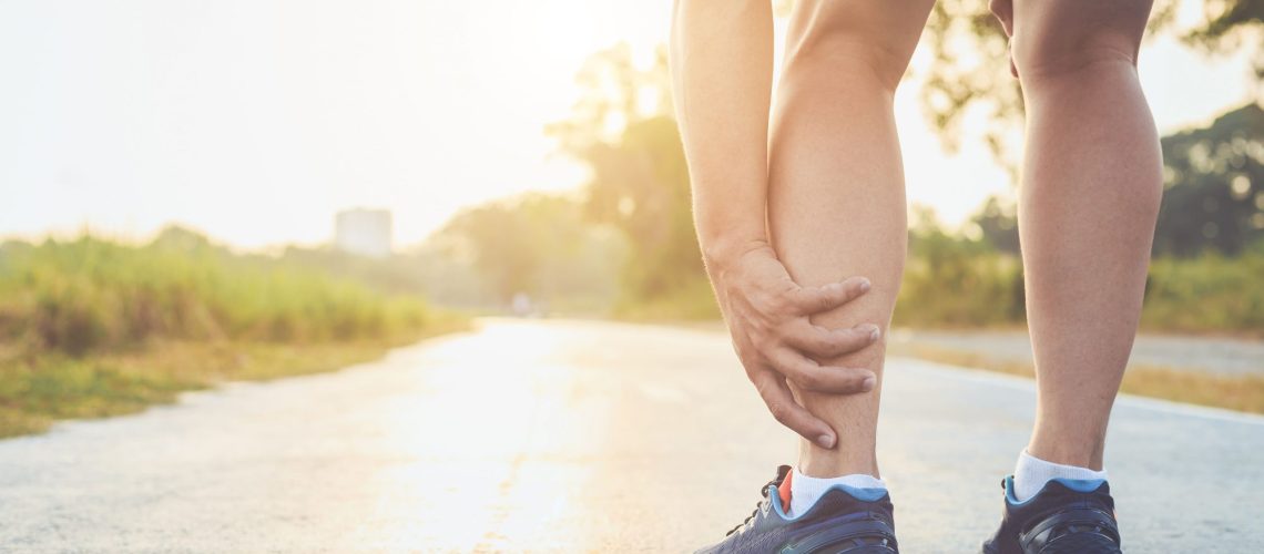 dor intensa nas pernas